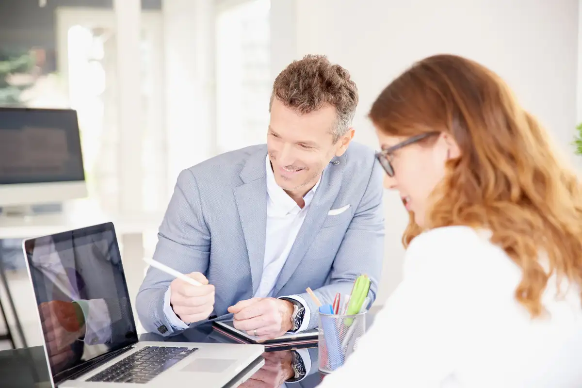 Spezialist oder Multitalent in der Finanzdienstleistungsbranche – Teil 1 Das Multitalent