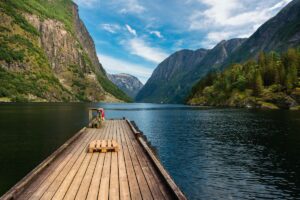 Die besten Jahreszeiten für den Angelurlaub in Norwegen