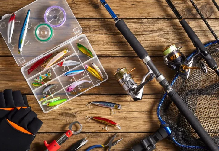 Camo-Tackle im Test: Welche Angelausrüstung bringt den größten Erfolg? → Dein Guide für perfekte Köder und Zubehör am Wasser.